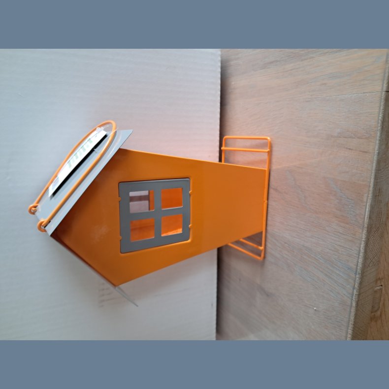   Foderhus metal til n�dder